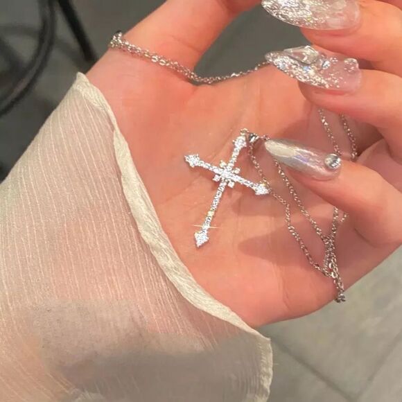 💎226💎Diamond Cross Necklace Pendant for Women and Girl’s - Picture 1 of 16